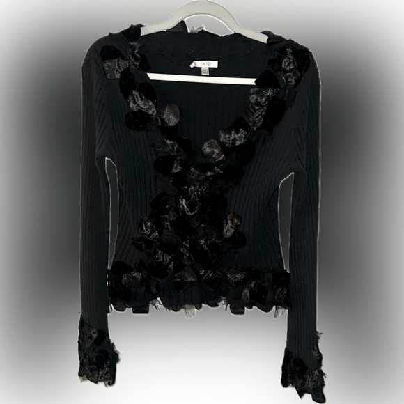 Caché - Vintage Black Silk Detail Sweater - Picture 1 of 6